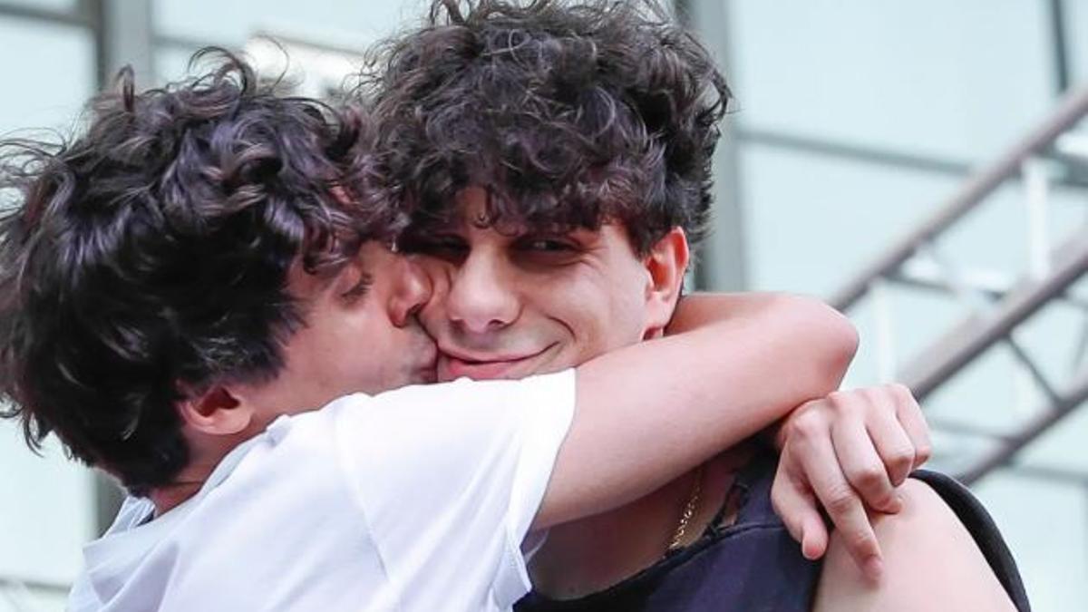 Javier Ambrosi, de los Javis, reaparece y se pronuncia sobre su nuevo marido: "Quiero vivir mi vida"