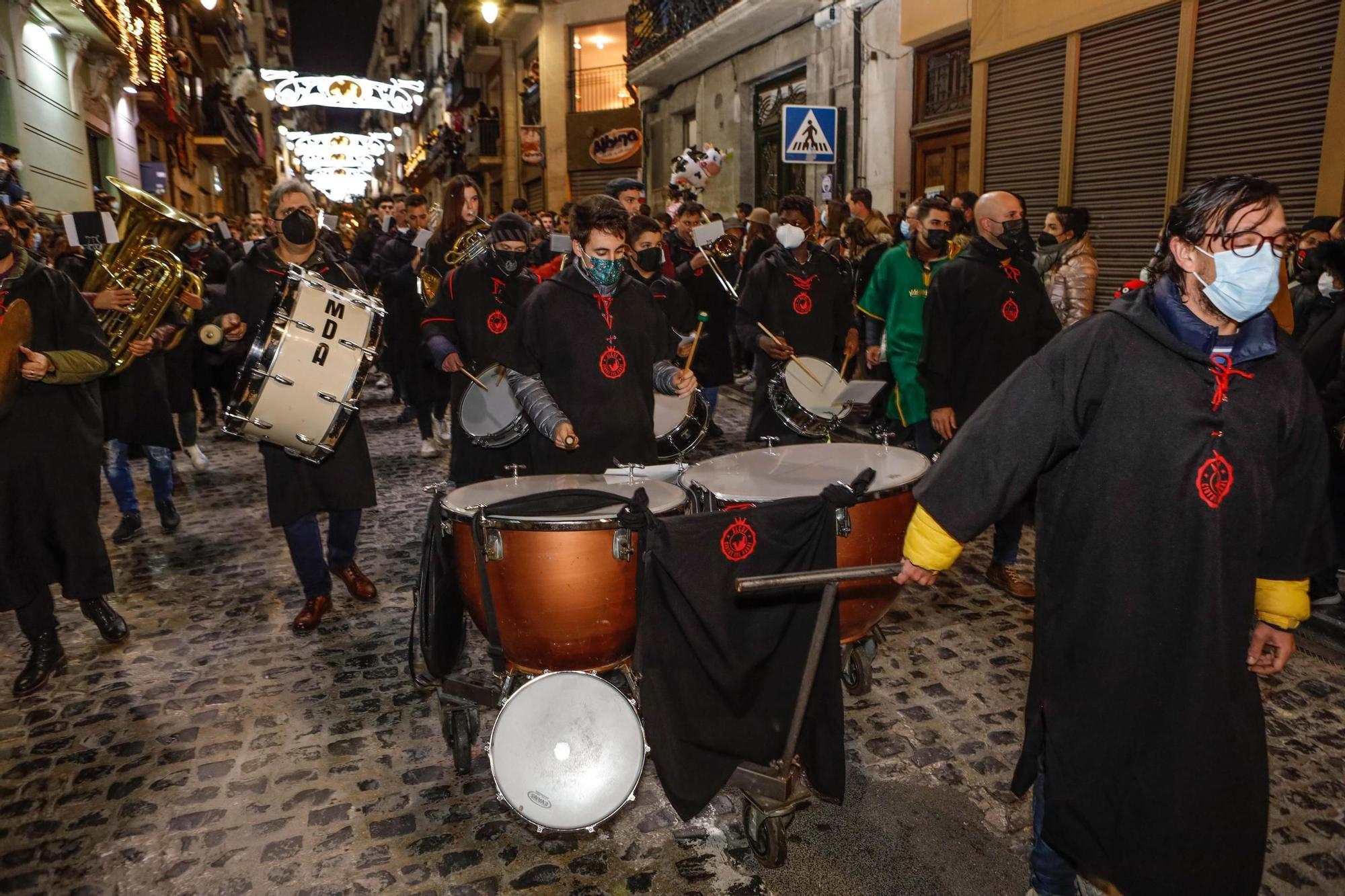 Sin abrazos  a los Reyes magos de Alcoy