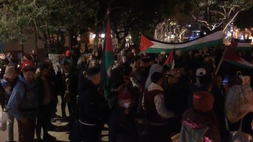 Manifestación solidaria con Palestina en Ibiza: «Fin al comercio de armas con Israel»