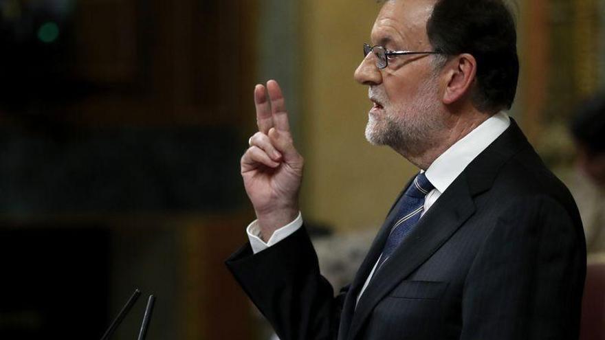 Rajoy se ofrece a negociarlo todo en el Congreso