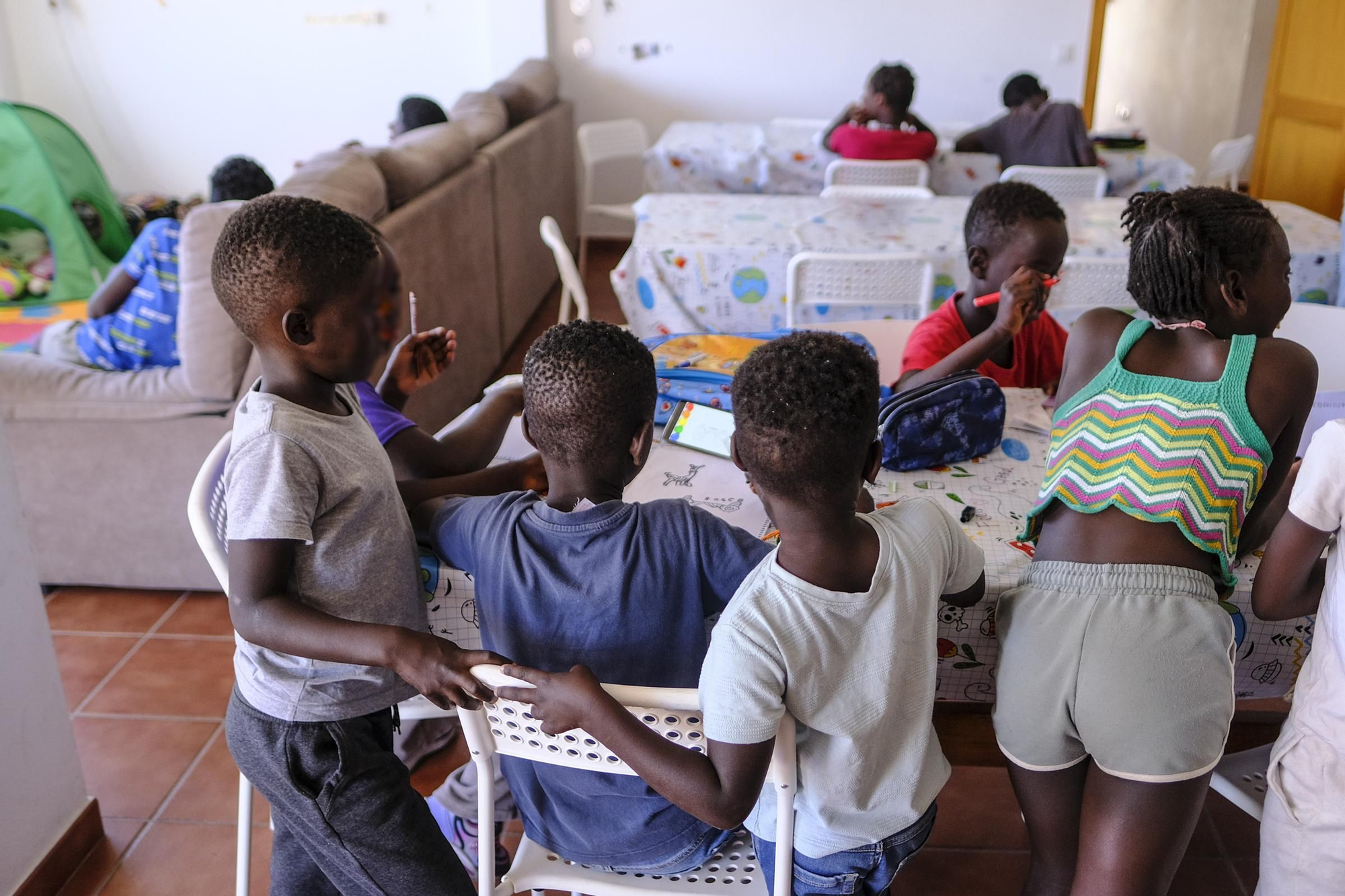 Menores migrantes acogidos en Artenara