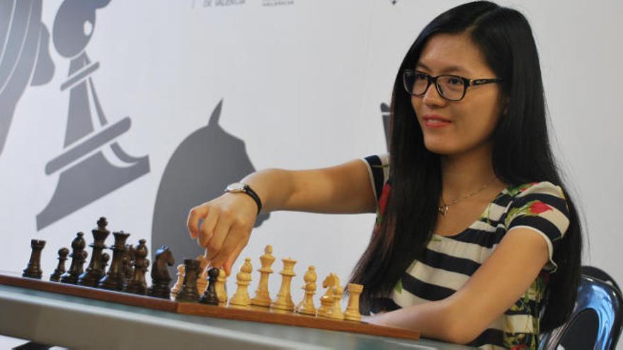 Hou Yifan