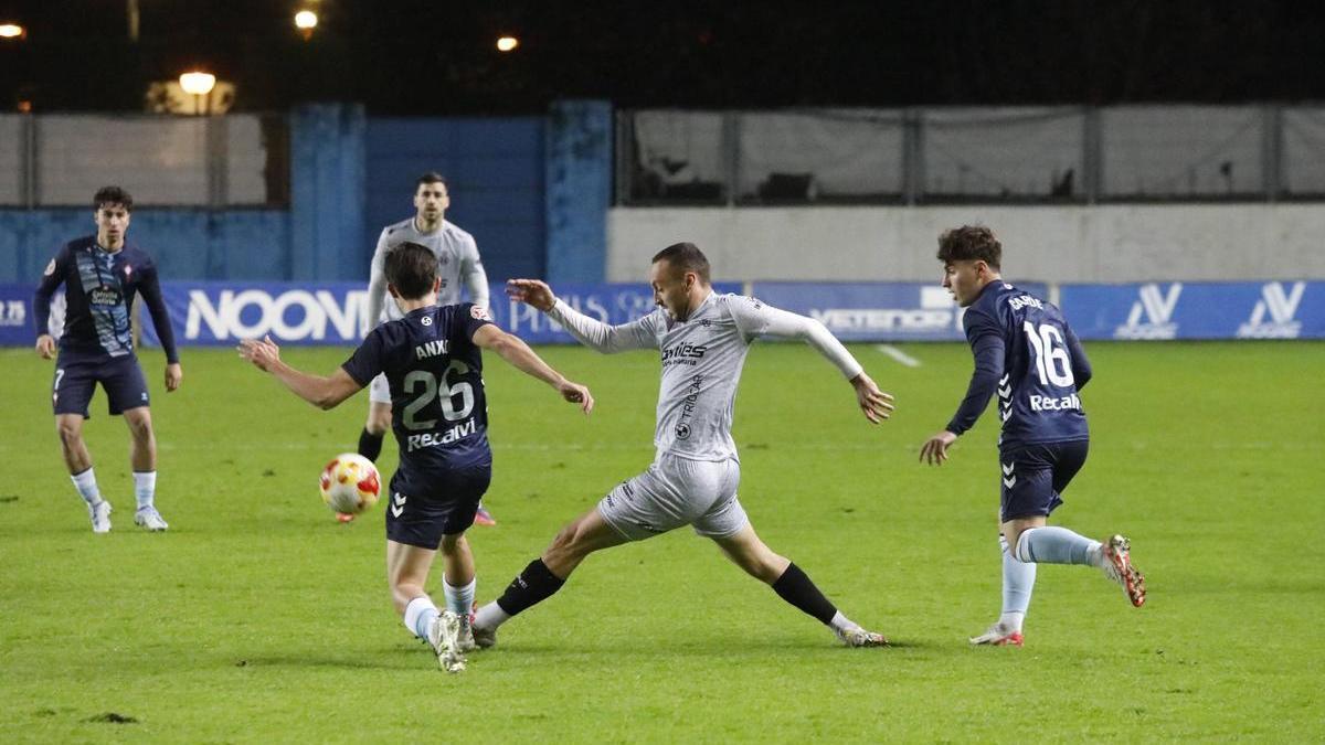 Una jugada del partido