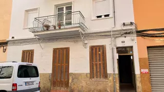 Mit zwei Kindern auf Mallorca plötzlich auf der Straße: Junge Mutter wird Opfer einer Zwangsräumung