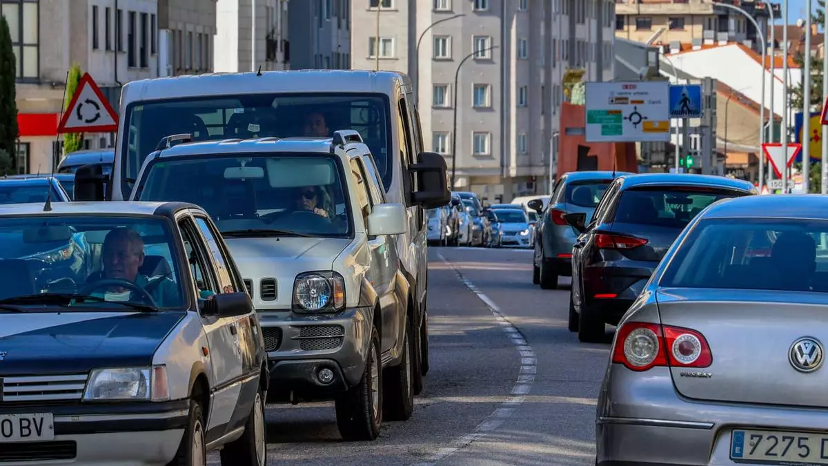 El tráfico centra las quejas que los particulares hacen llegar a Ravella