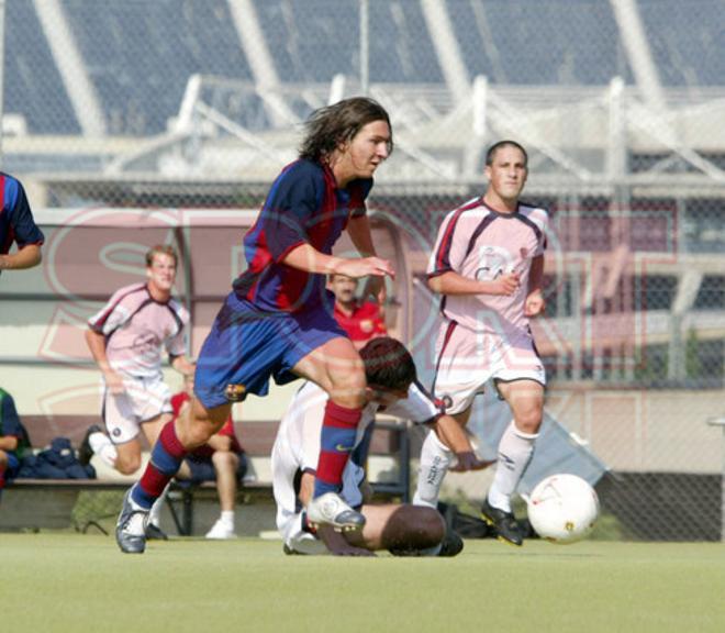 17.Leo Messi 2003-2004