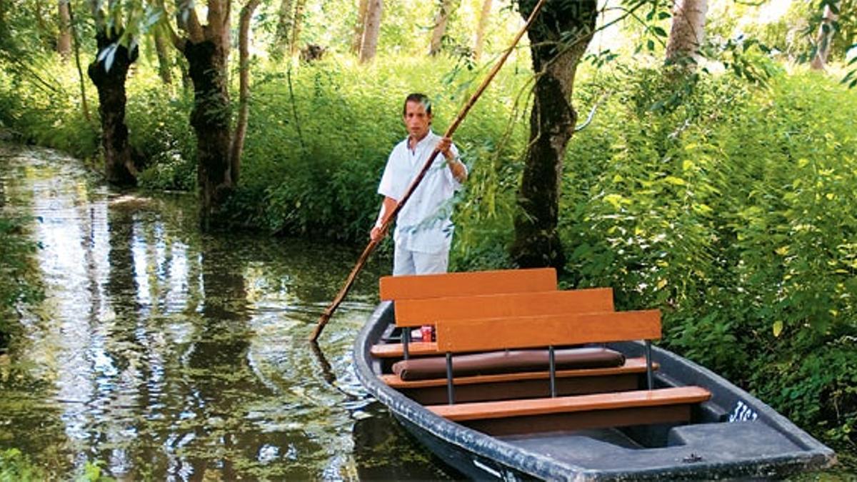 Las marismas del Poitou,una de las mayoresatracciones naturales de laregión, son un laberinto de