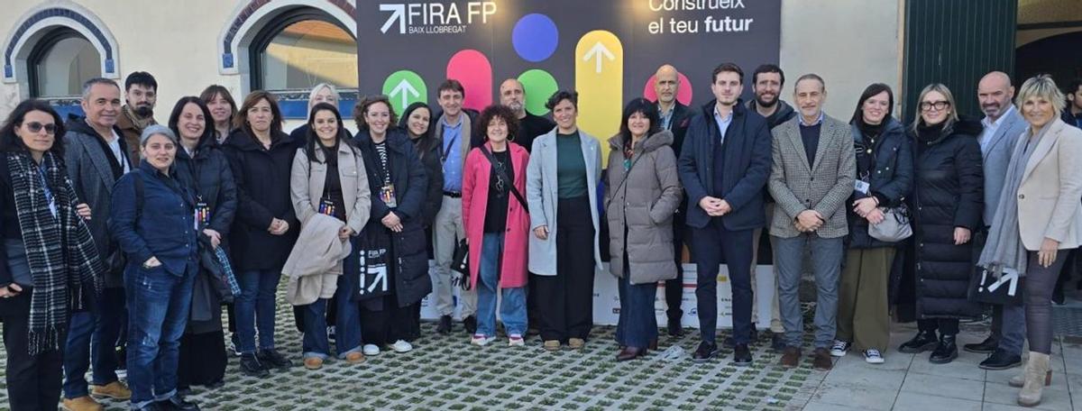 L’alcalde de Castellví, visita una fira d’FP | AJ. CASTELLVÍ DE ROSANES