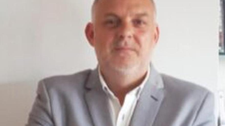 Nueva baja murciana en Vox: Iñaki Mendiolea deja el partido y carga contra la dirección nacional por la salida de Antelo