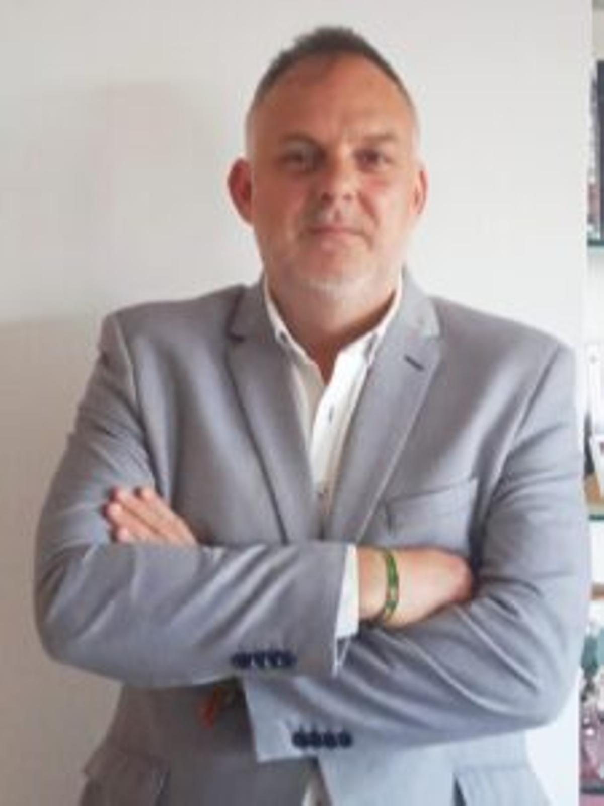 Iñaki Mendiolea Martínez.
