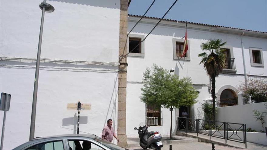 La Diputación de Badajoz tramita los permisos para trasladar el OAR a la antigua comisaría