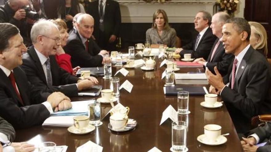 Imagen de la cumbre que el presidente de EE.UU. ha celebrado con los líderes europeos en la Casa Blanca.