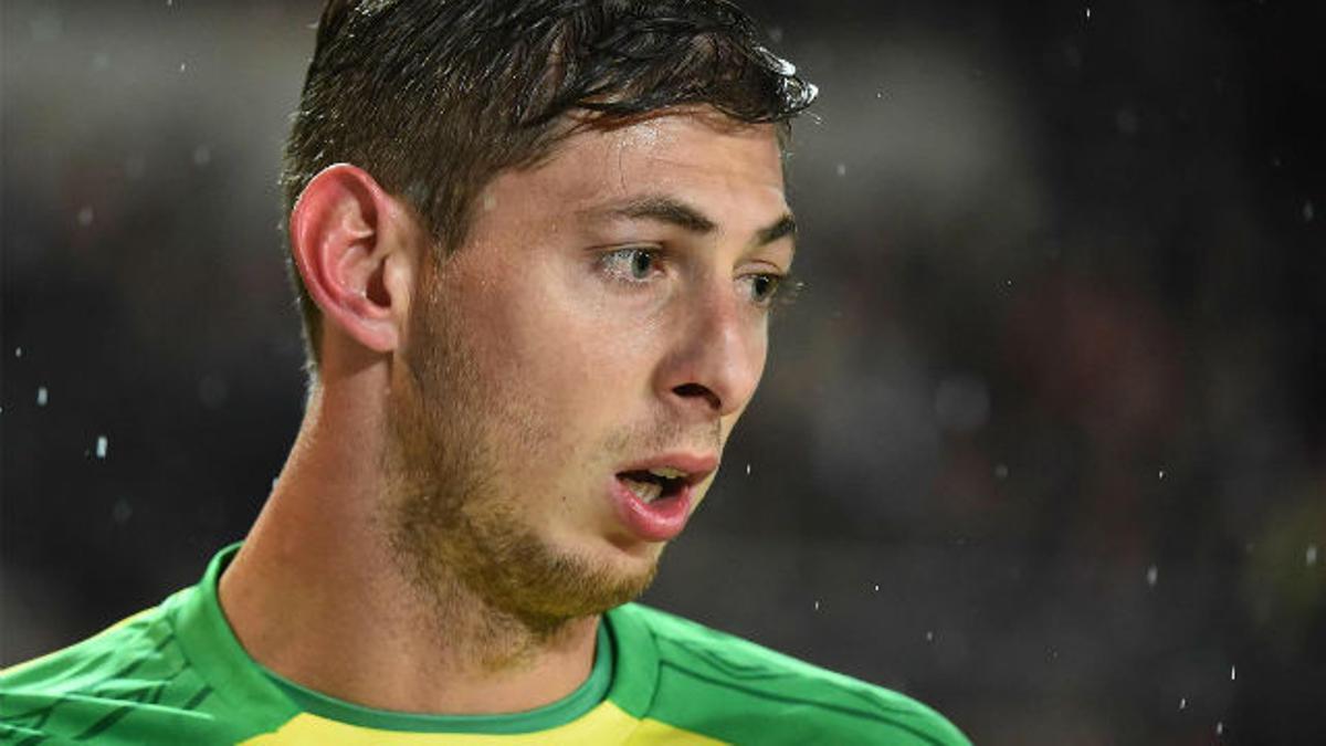 "Parece que se va a caer a pedazos" El impactante audio de Emiliano Sala mientras viajaba en la avioneta desaparecida