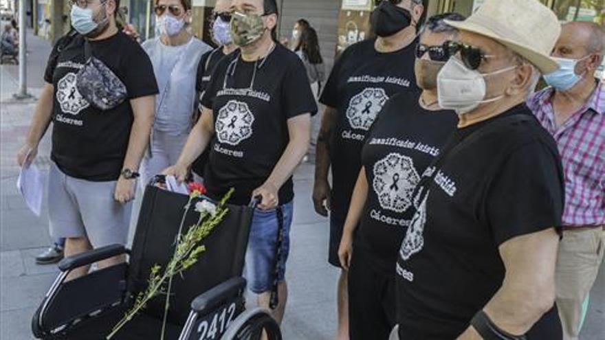 Los familiares de la Asistida denuncian los continuos cambios de habitaciones y &quot;hacinamientos&quot;