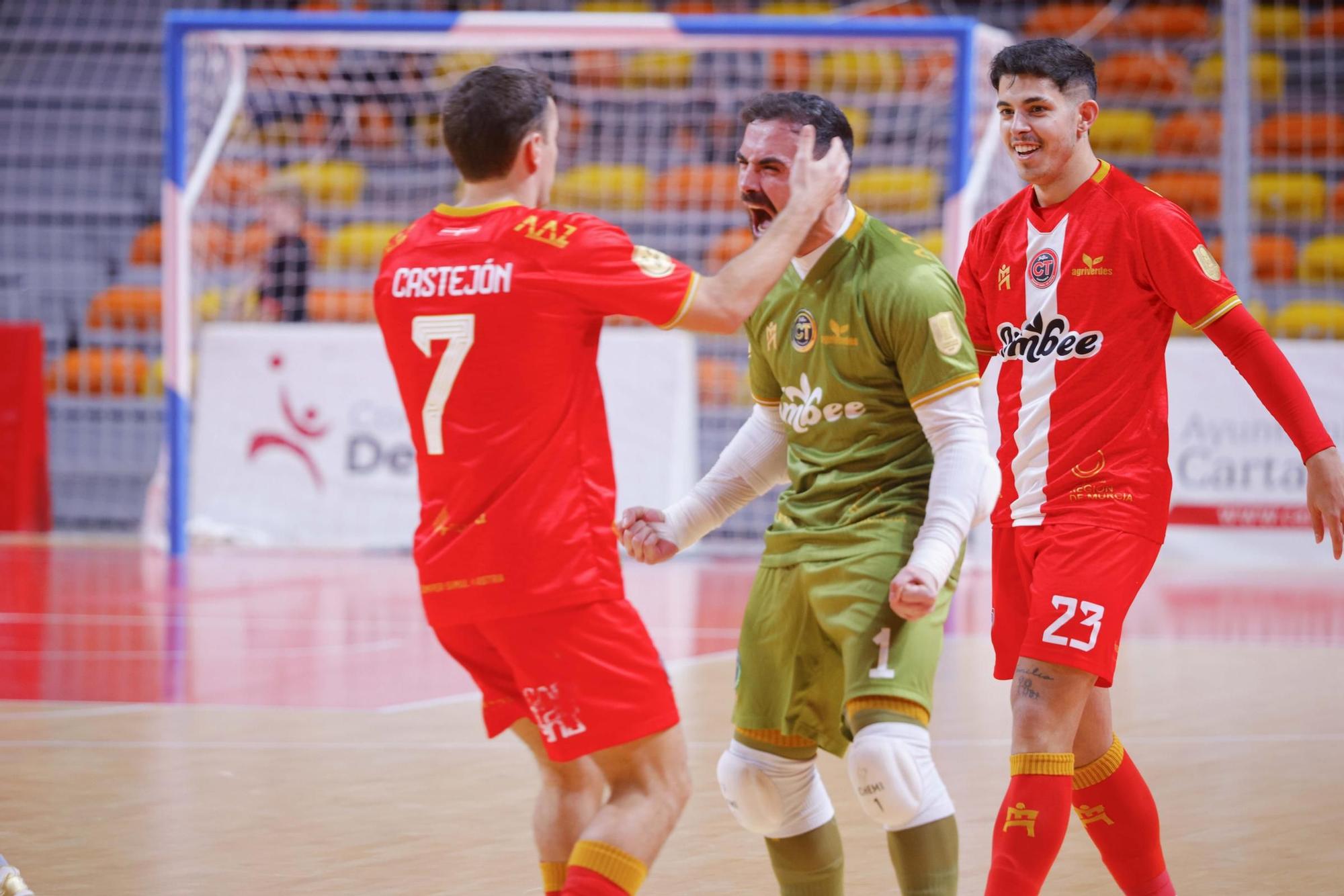 Todas las imágenes de la victoria de Jimbee Cartagena frente a Peñíscola