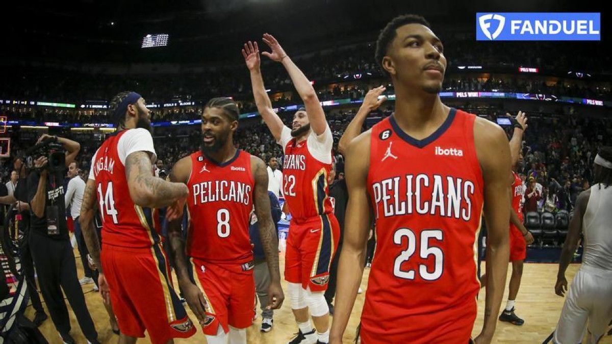 Los Pelicans celebran su victoria tras la larga sequía