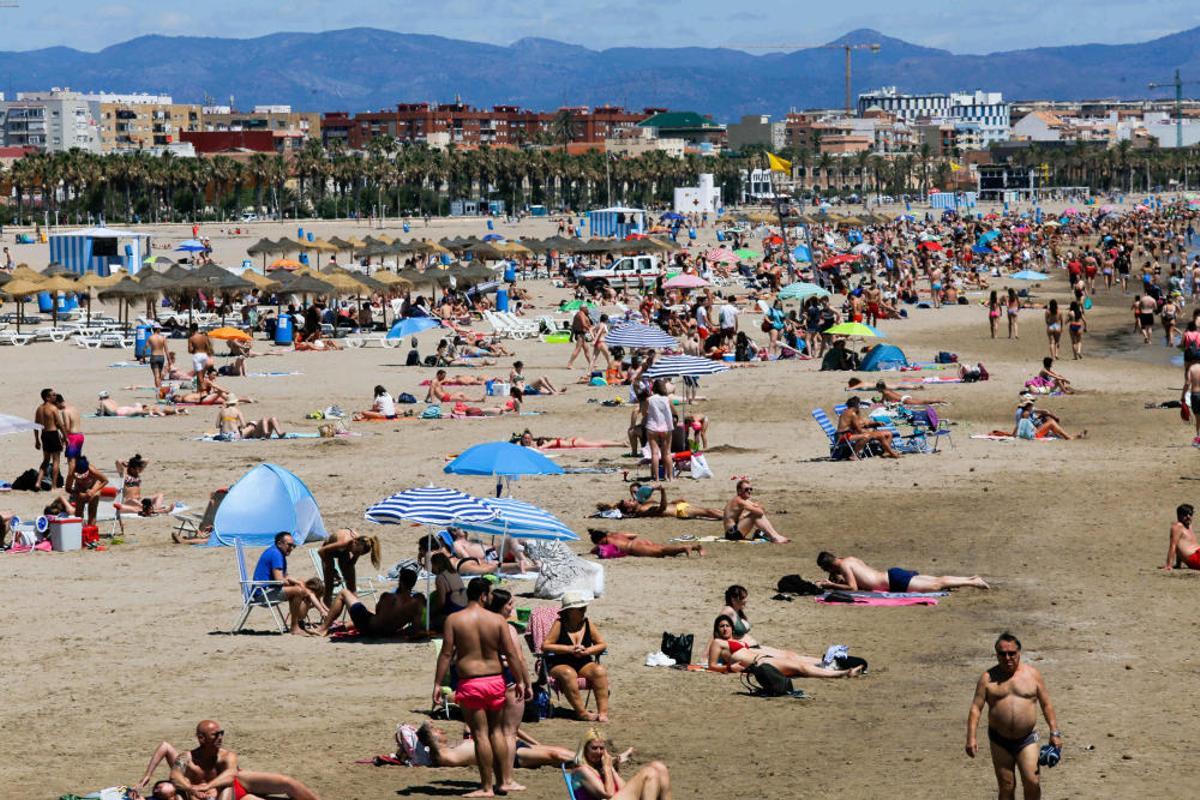 La playa de la Arenas, en la antesala de la Fase 3