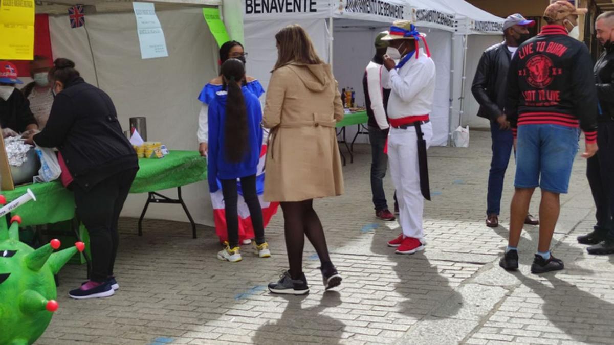 Jornada gastronómica celebrada este año en Benavente con participación de asociación de inmigrantes. | E. P.