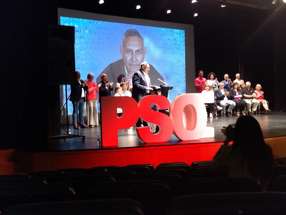 El candidato socialista, Guillermo Sendra, durante la presentación de su candidatura