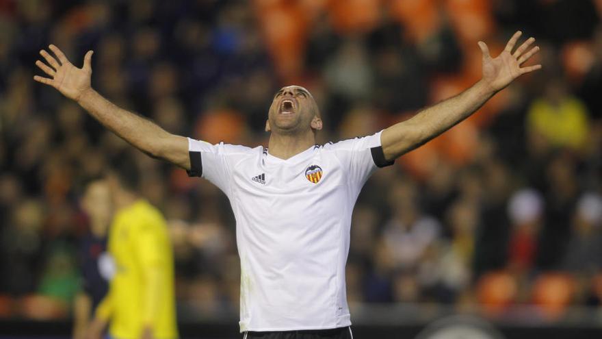 El Valencia CF pagó 21,8 millones al Mónaco por Abdennour
