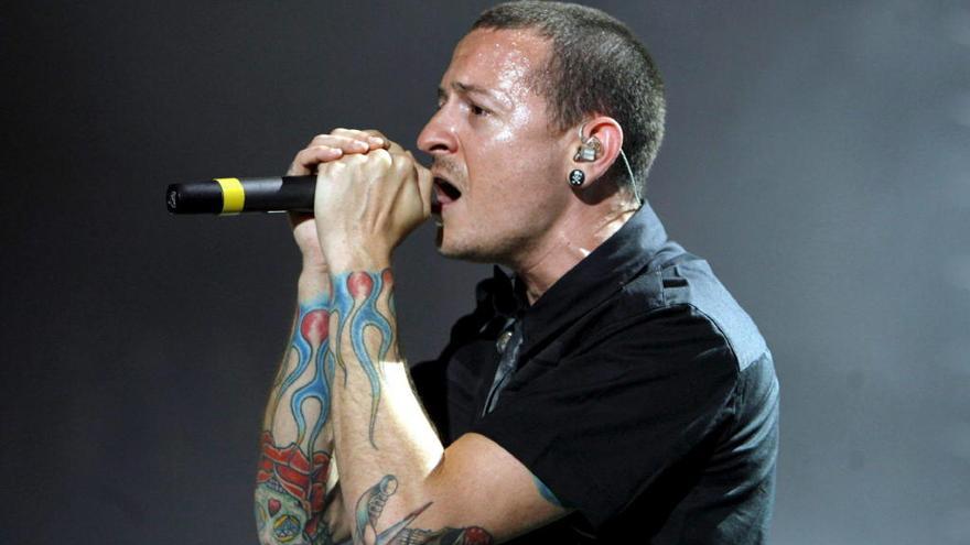 Chester Bennington, cantante de Linkin Park, se suicida