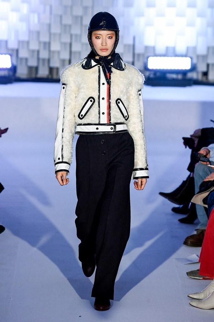 Courreges