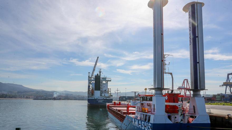 Unas velas de barco como las alas de un avión