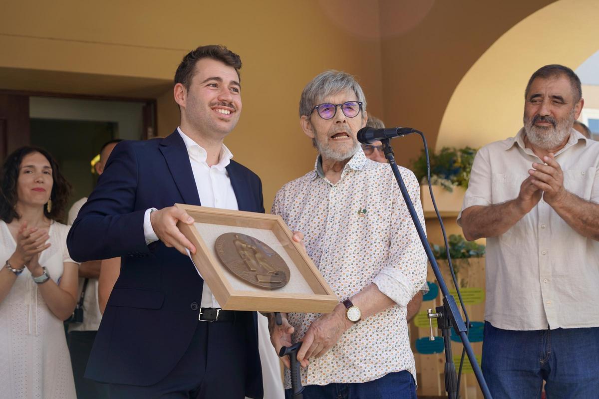 Reconocimiento José Castiñeiras
