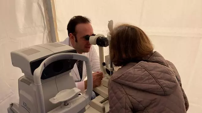 Andrés Fernández-Vega, oftalmólogo: "La mitad de los casos de glaucoma están sin diagnosticar por la falta de síntomas en fases tempranas"