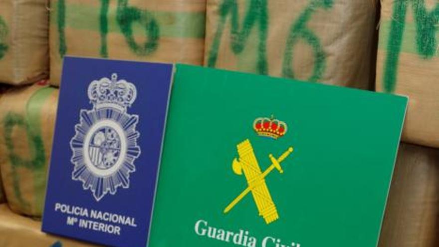 Una tonelada de hachís y 56 detenidos en la mayor operación contra esta droga en Galicia