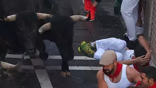 Así ha sido el sexto encierro de San Fermín: cinco corredores asistidos por contusiones y traumatismos