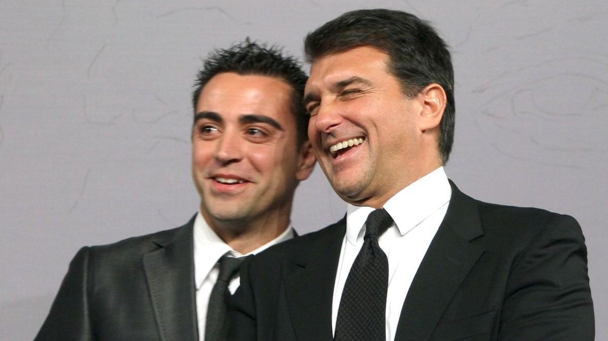 Xavi y Laporta, en un acto en Barcelona en el 2009.