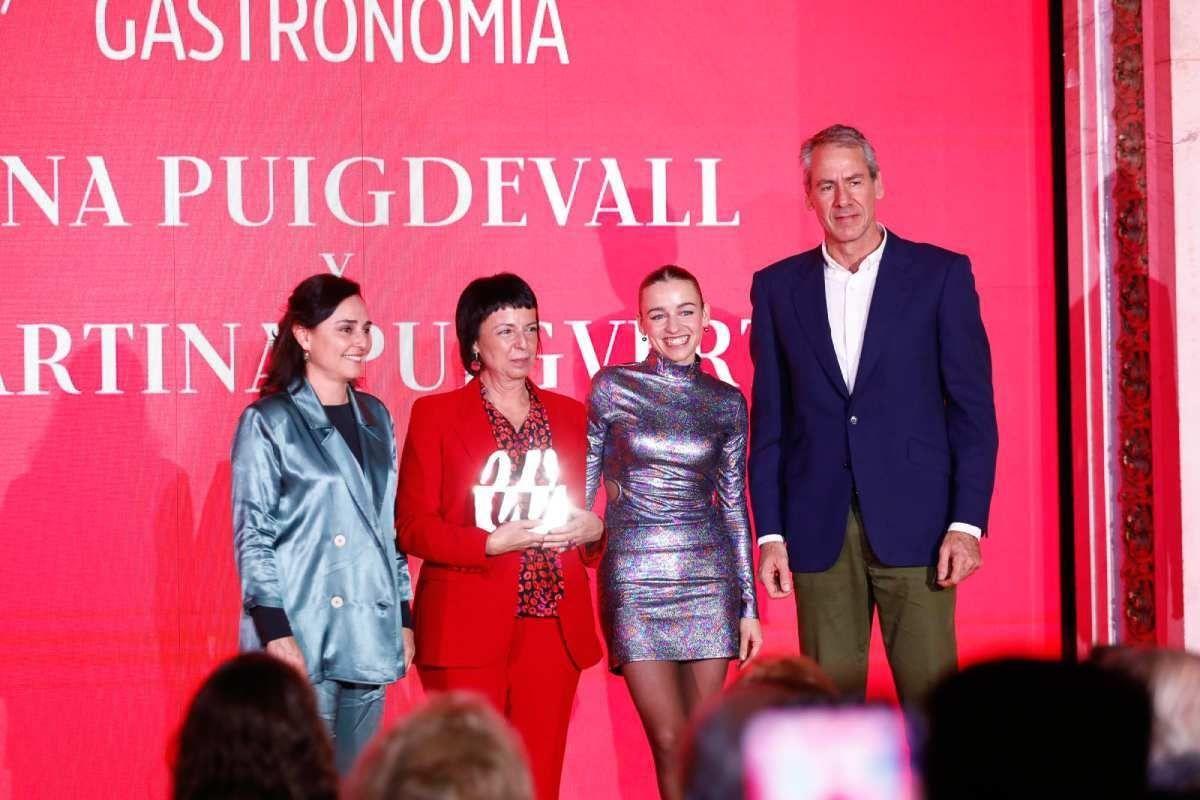 Arantxa Moll, Juan Alegría, Fina Puigdevall y Martina Puigvert