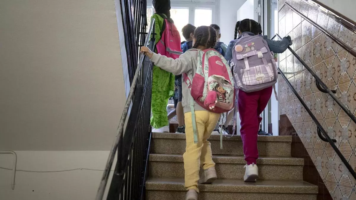 Evacuación precaria en un colegio de educación especial: "Los profesores asumimos el riesgo de llevar a los niños a casa"