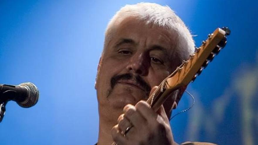 Muere a los 59 años el cantautor Pino Daniele