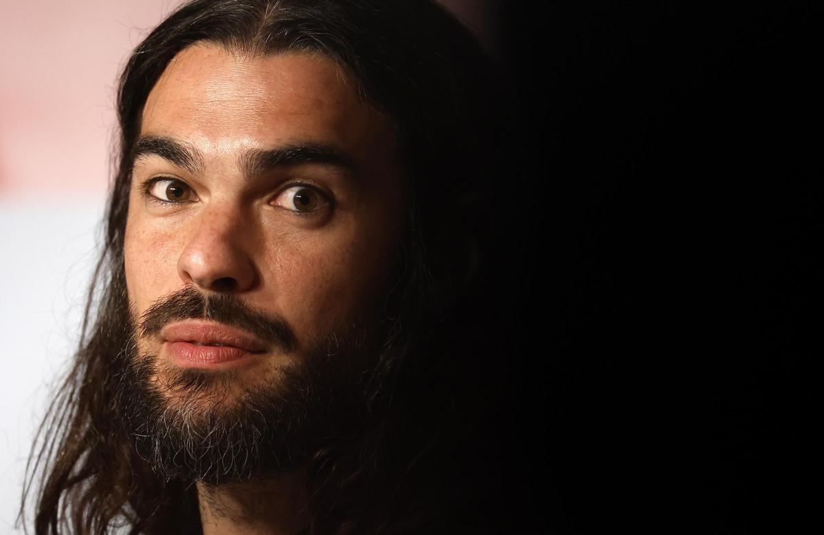 Oliver Laxe, en el pasado Festival de Cannes con "Sirat".