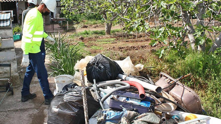 Nueva fase de derribos de casetas ilegales en el delta del río Palància