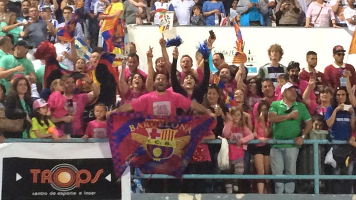 La afición del Barça es protagonista en las gradas del Algarve