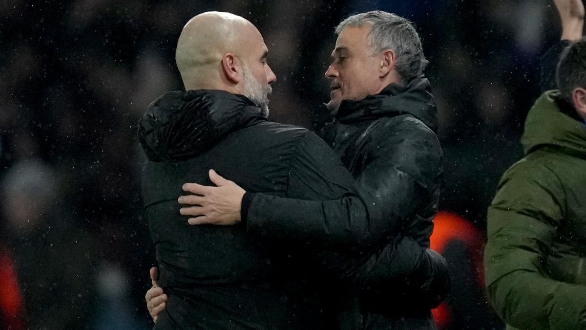 Pep Guardiola saluda a Luis Enrique tras el partido