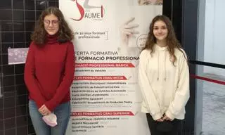 Premio Compitalia para dos alumnas del Jaume I
