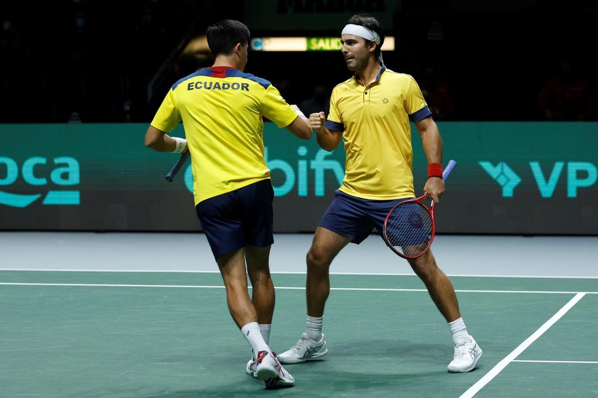 Marcel Granollers y Pablo Carreño se miden a los ecuatorianos Gonzalo Escobar y Diego Hidalgo. Marcel Granollers y Pablo Carreño se miden a los ecuatorianos Gonzalo Escobar y Diego Hidalgo.