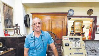 «Cada vez veo más complicado el futuro de nuestras tiendas»