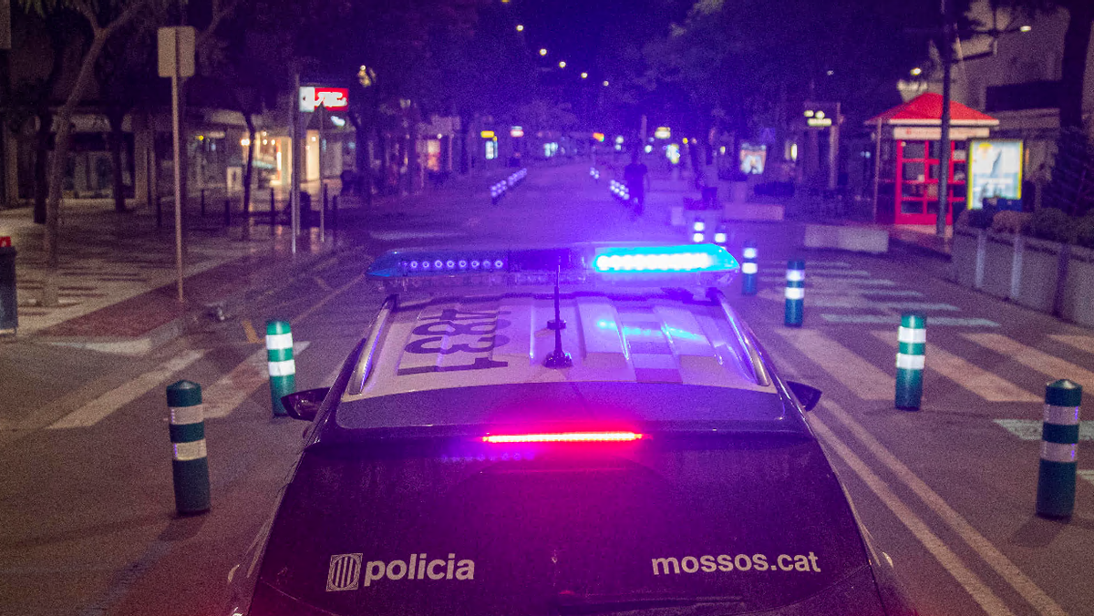 Els Mossos perseguiran les festes il·legals i els ‘botellons’ de la nit de Cap d’Any