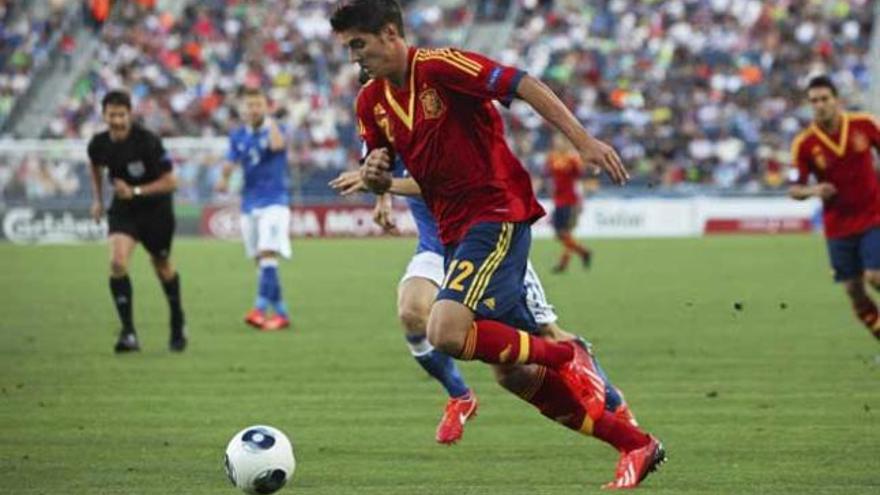 Álvaro Morata, con la camiseta de la selección española.