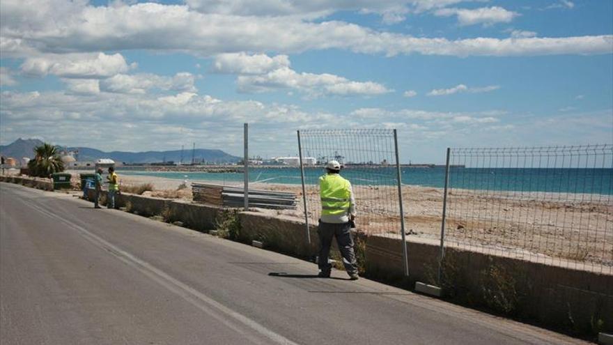 La dirección única del paseo, limitada al norte