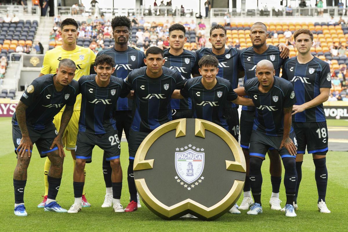 La formación inicial con la que debutó el Pachuca en el Mundial de Clubes.
