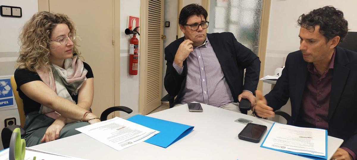 La concejala de Turismo, en la reunión