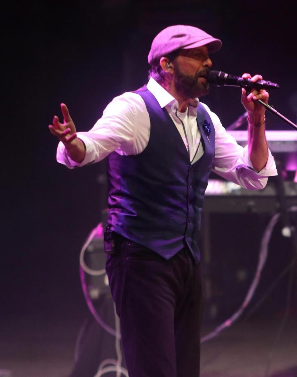 Juan Luis Guerra durante su concierto en la gala Starlite de Marbella