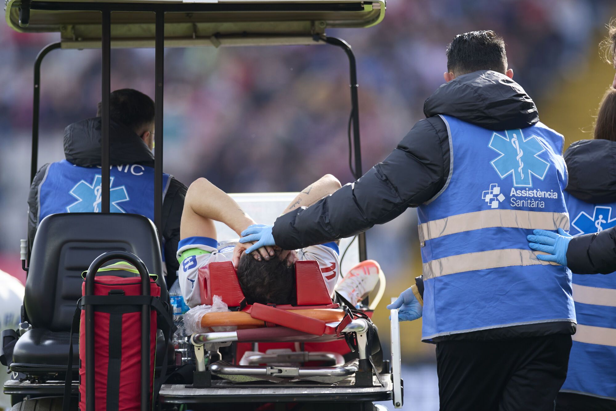 Tomas Conechny of Deportivo Alaves its helped by medical services during the LaLiga EA Sports match between FC Barcelona and Deportivo Alaves at Estadi Olimpic Lluis Companys on February 2, 2025, in Barcelona, Spain. AFP7 02/02/2025 ONLY FOR USE IN SPAIN. Ricardo Larreina / AFP7 / Europa Press;2025;SPORT;ZSPORT;SOCCER;ZSOCCER;FC Barcelona v Deportivo Alaves - La Liga EA Sports;