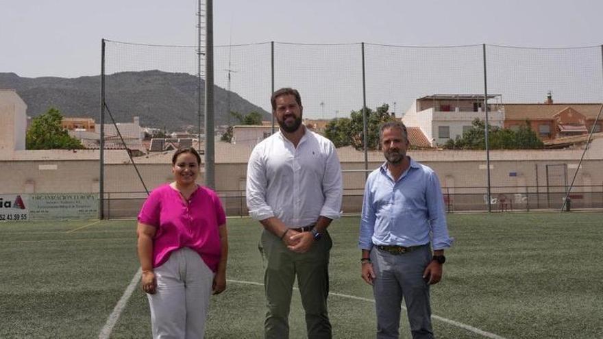 Los campos de fútbol de los barrios de Málaga tendrán iluminanción LED